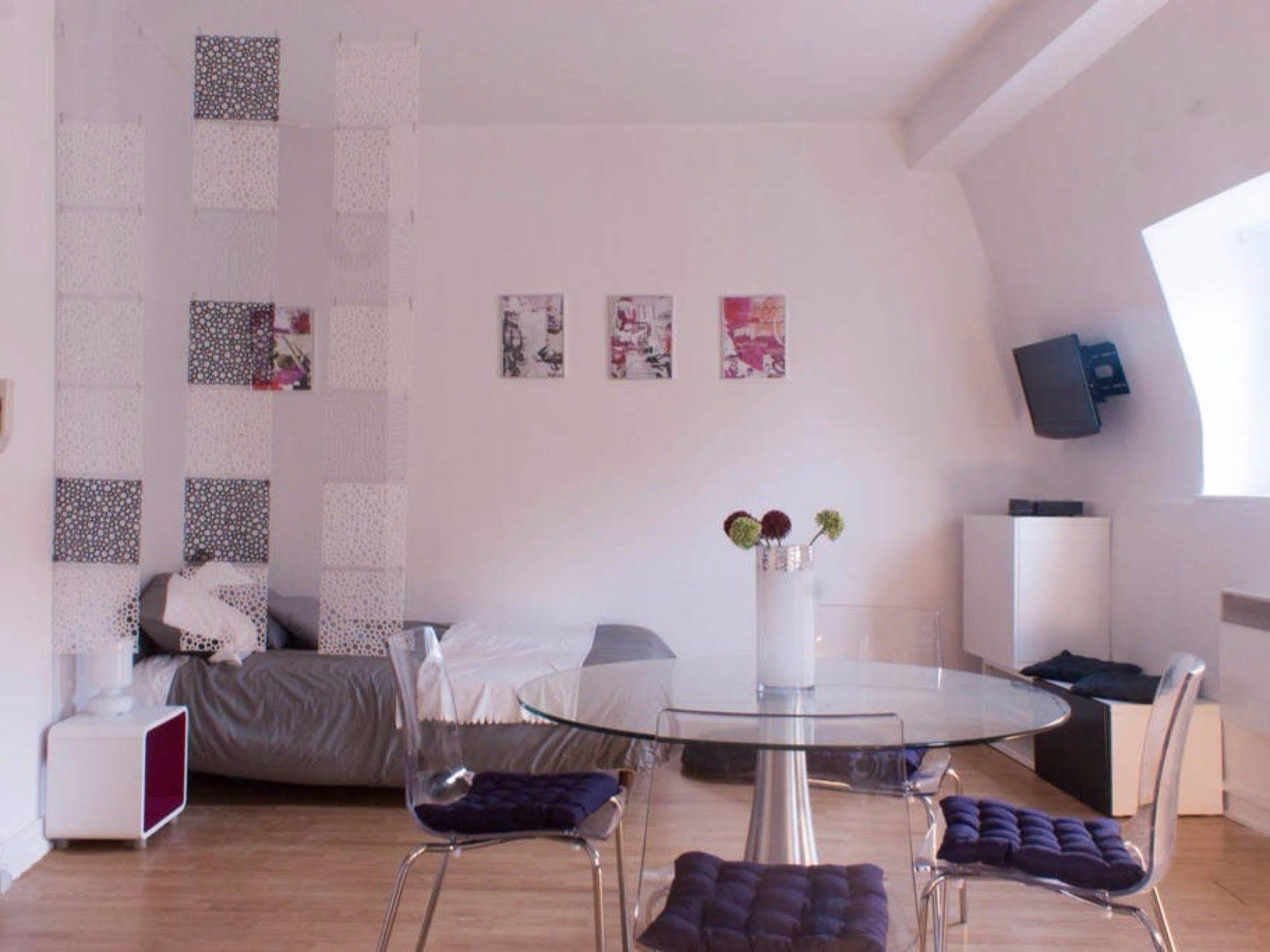 Les Studios De La Grand Place * Tournai